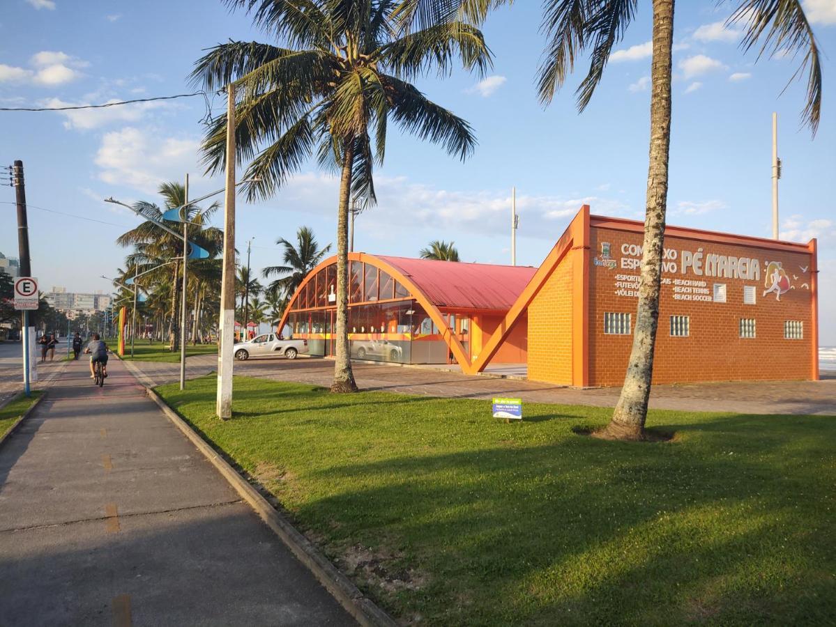 Cond Res Guaraciaba Casa de Férias Bertioga